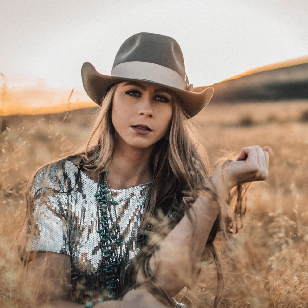 Meet your Posher, Shaley